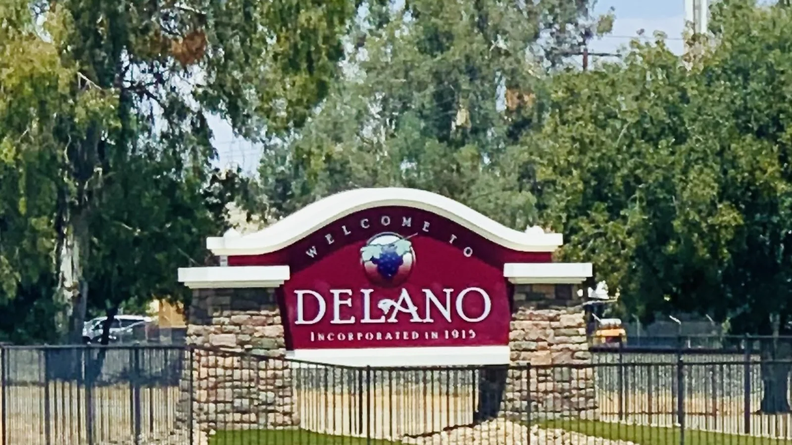 City of Delano welcome sign