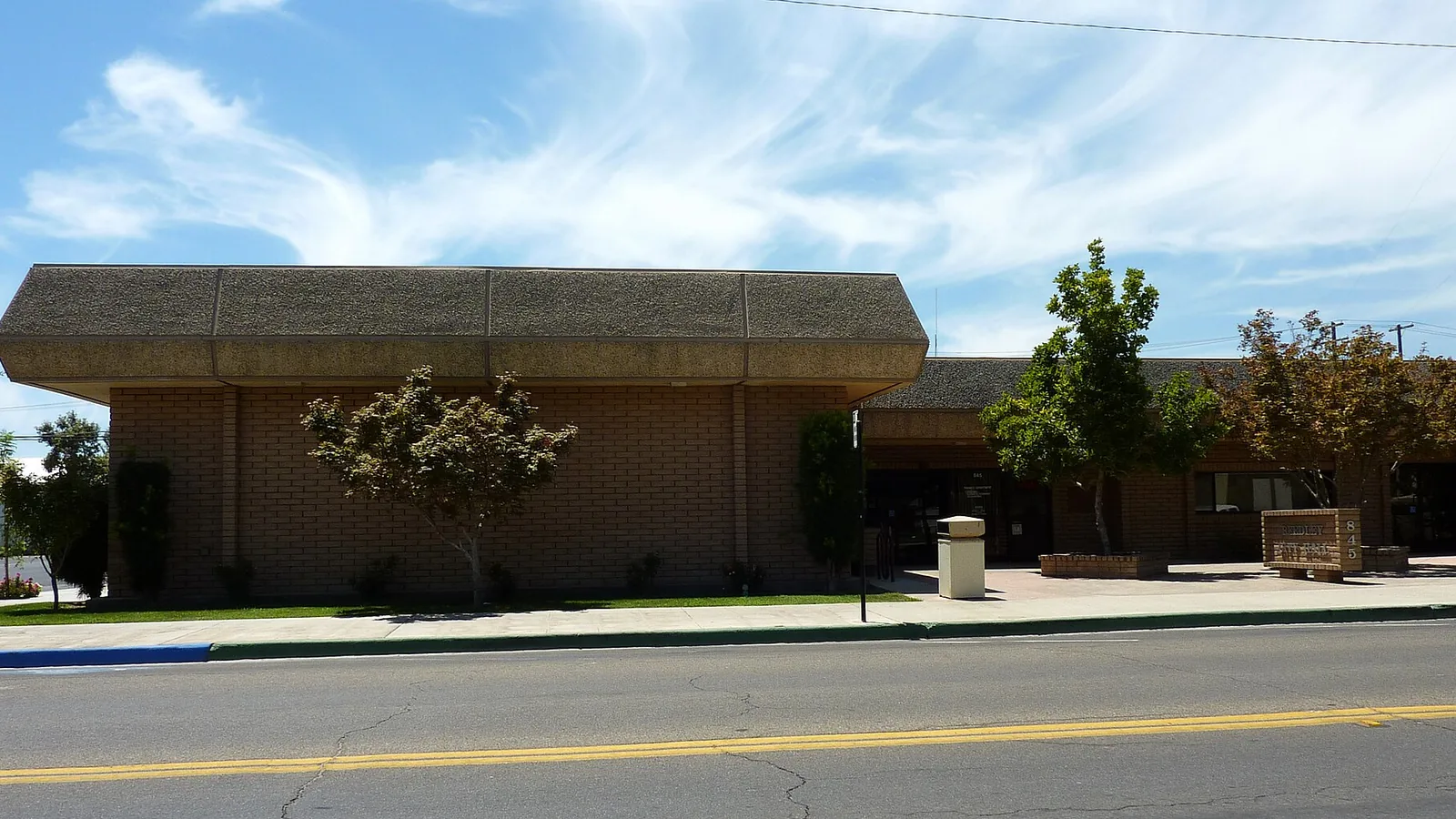 Reedley City Hall