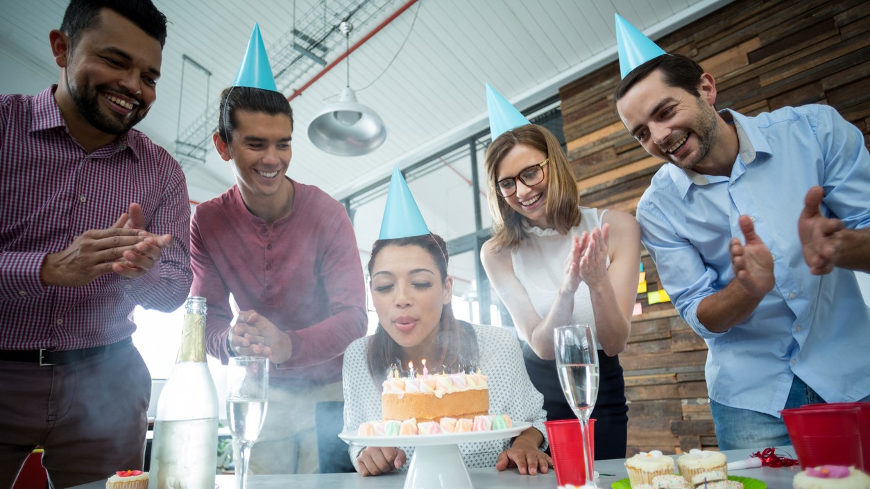 Seguro de salud para pequeñas empresas Beneficios innovadores para los empleados