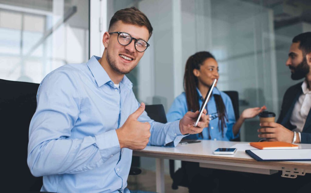 Benefits of Offering a Small Business Group Health Plan